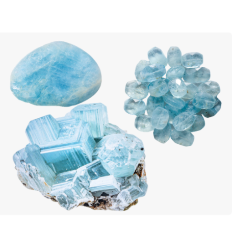 Drei blaue Minerale: ein smoothes Stück, eine Clusterform und eine Kristallansammlung.